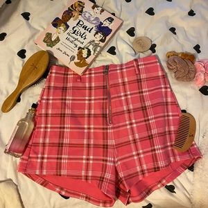 Nasty gal pink shorts